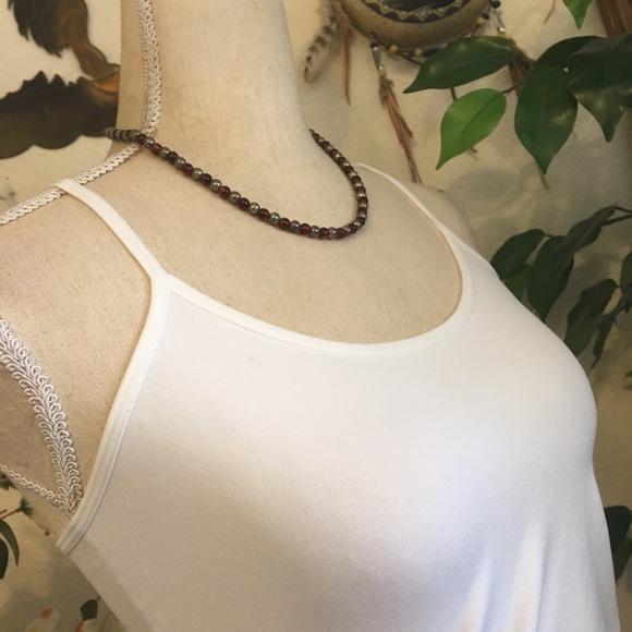 Boxed set of 3 necklaces with matching earrings - Picture 9 of 11